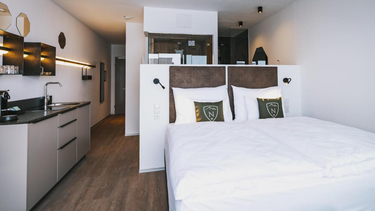 Nikolaus By Avenida Panoramic Wellness Suites Zell am See Exterior photo