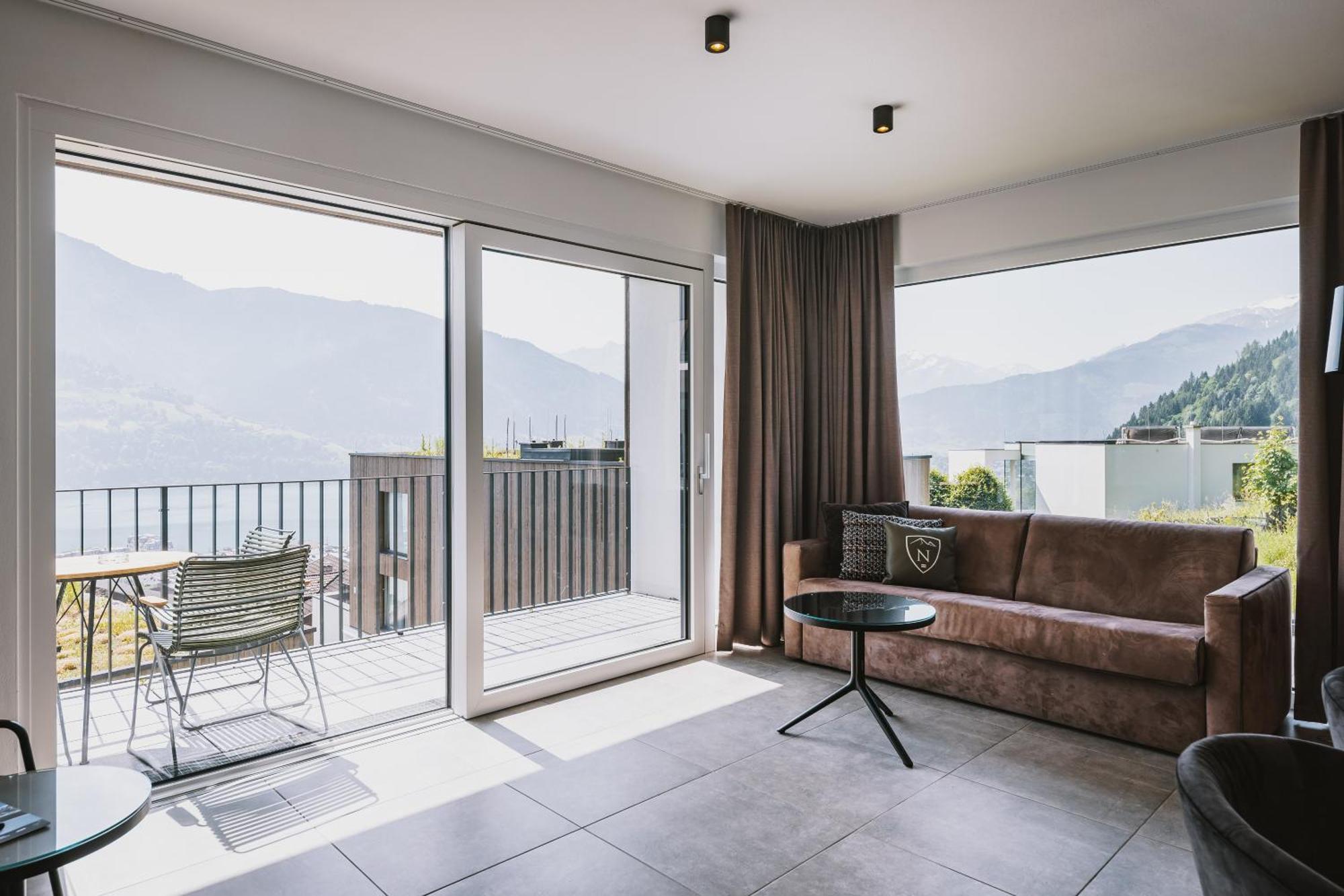 Nikolaus By Avenida Panoramic Wellness Suites Zell am See Exterior photo