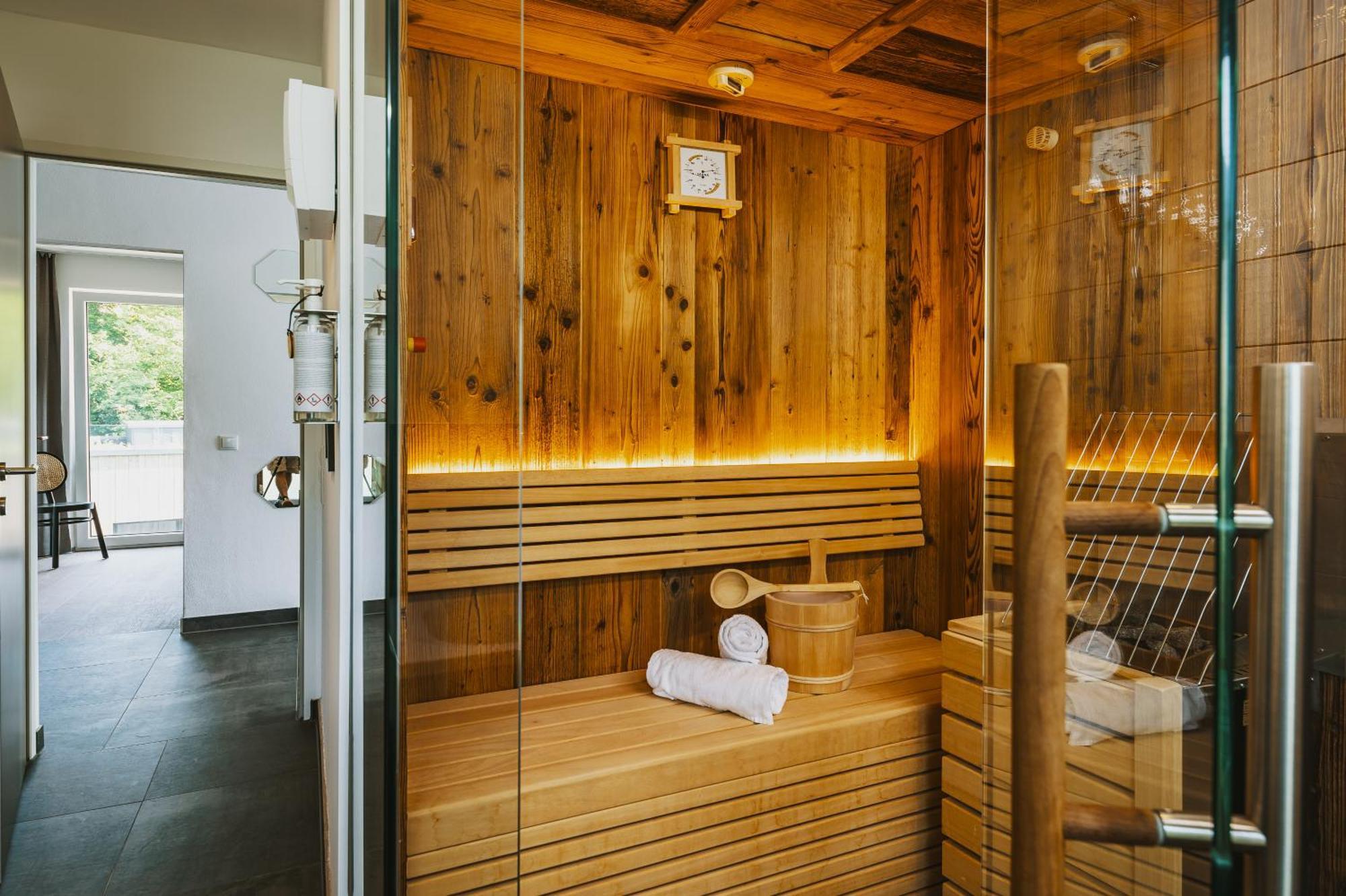 Nikolaus By Avenida Panoramic Wellness Suites Zell am See Exterior photo