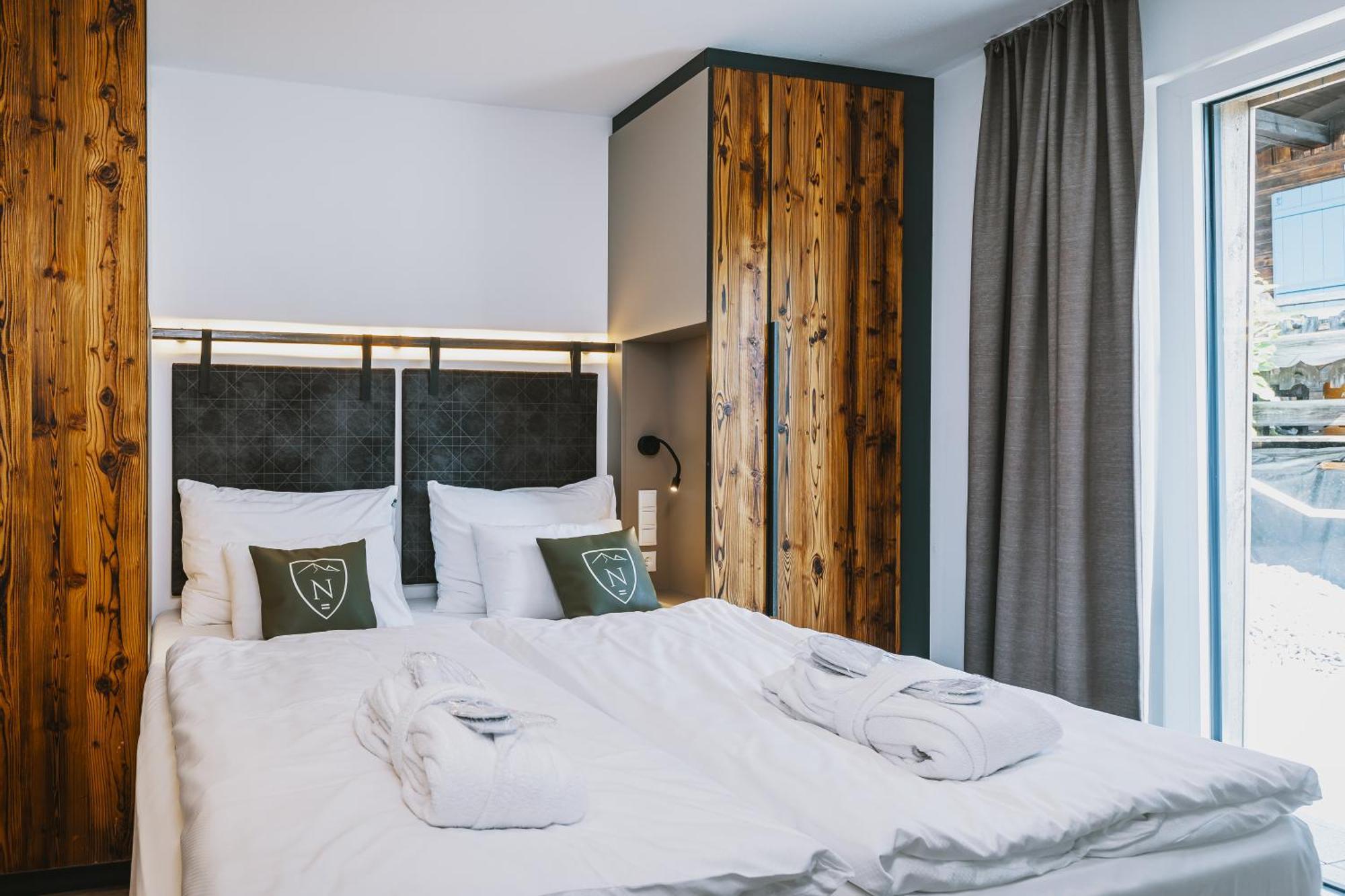 Nikolaus By Avenida Panoramic Wellness Suites Zell am See Exterior photo