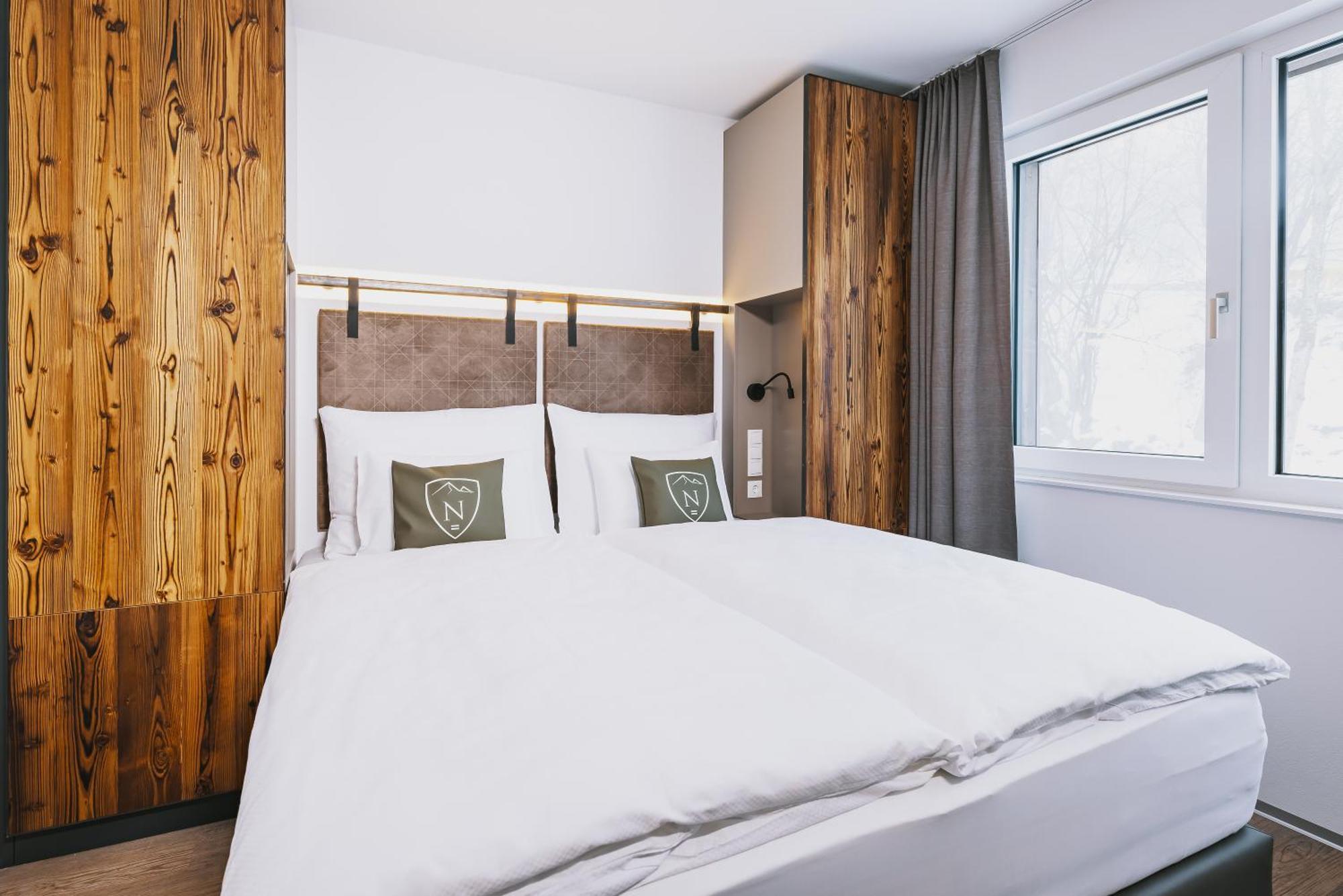 Nikolaus By Avenida Panoramic Wellness Suites Zell am See Exterior photo
