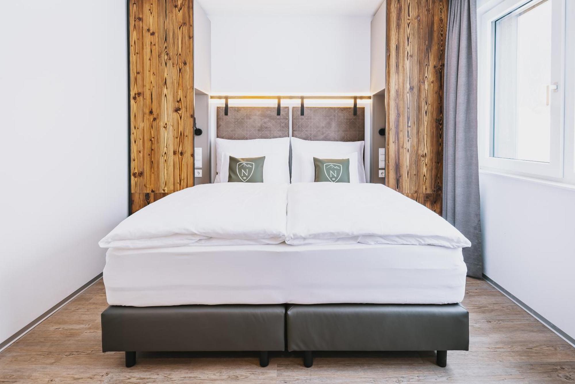 Nikolaus By Avenida Panoramic Wellness Suites Zell am See Exterior photo